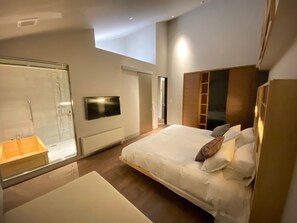 Premier Room R106 (2 Bedrooms) Non Smoking | Down duvets, in-room safe, individually decorated - Ishitei furano (Furano)