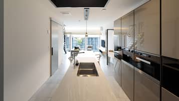 Premium Room R105 (1Bedroom) Non Smoking | Private kitchen | Full-sized fridge, microwave, dishwasher, electric kettle