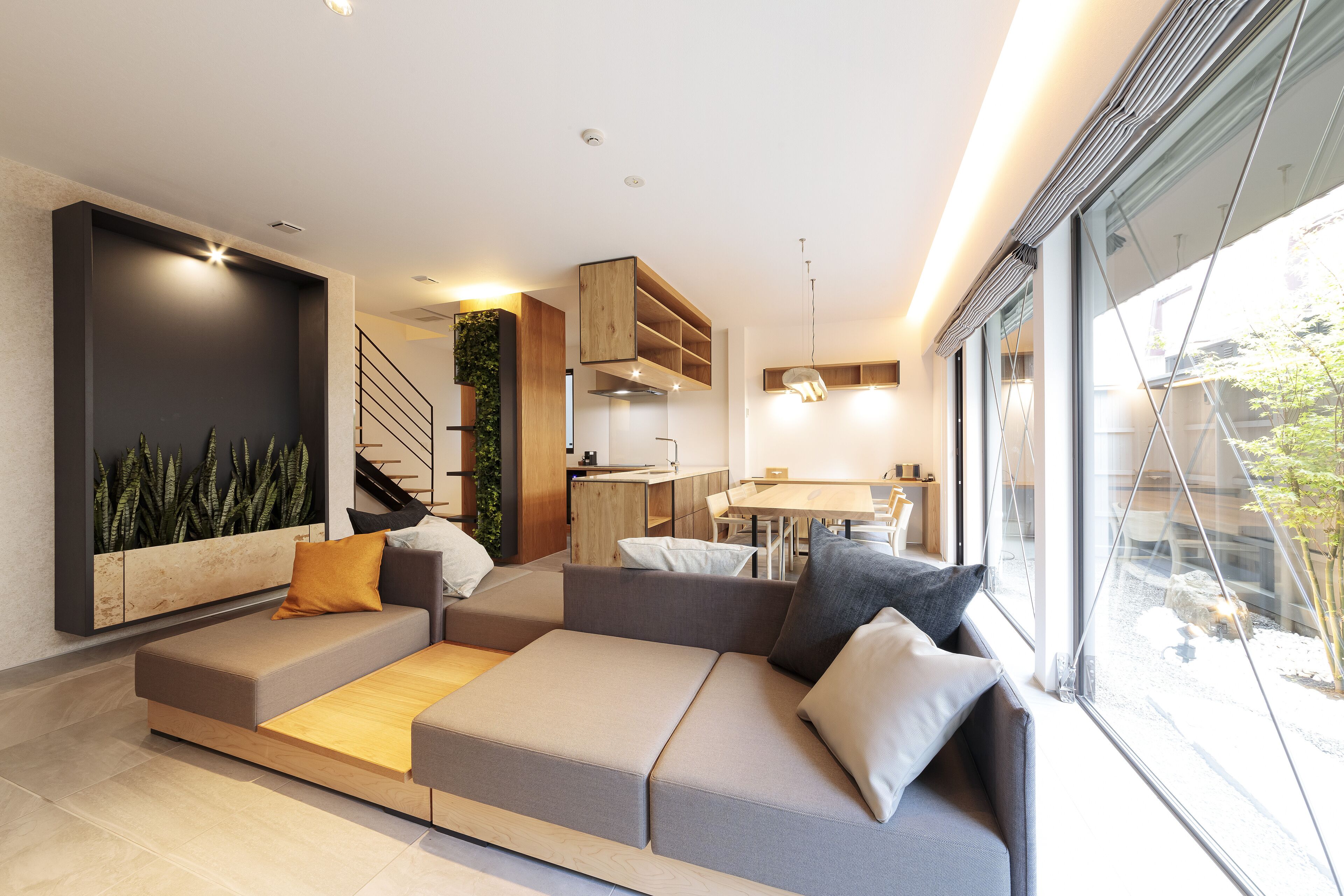 Kamar Deluks, 2 kamar tidur, Bebas Asap Rokok (R111) | Area keluarga | TV layar datar, Netflix, lantai berpemanas, dan layanan streaming