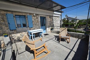 Outdoor dining - Studio apartment Depope 2 (Skrbcici)