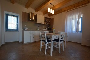Dining - Studio apartment Depope 2 (Skrbcici)