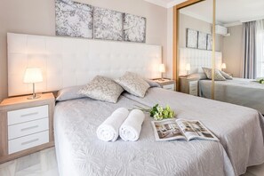 2 quartos, Wi-Fi de cortesia, roupa de cama