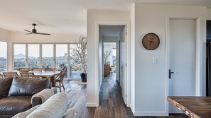 Tv, Netflix, dvd-afspiller, streamingtjenester