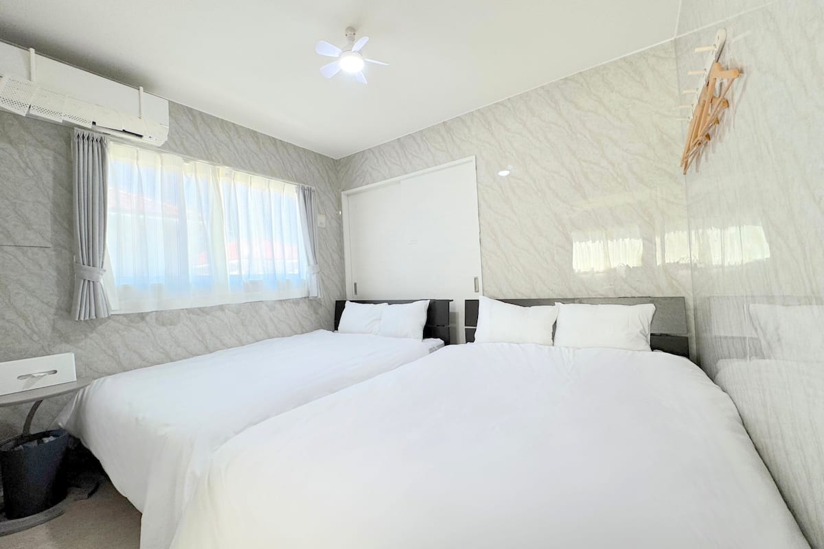 Villa Comfort (H) | 4 camere, ferro/asse da stiro, Wi-Fi gratuito, lenzuola