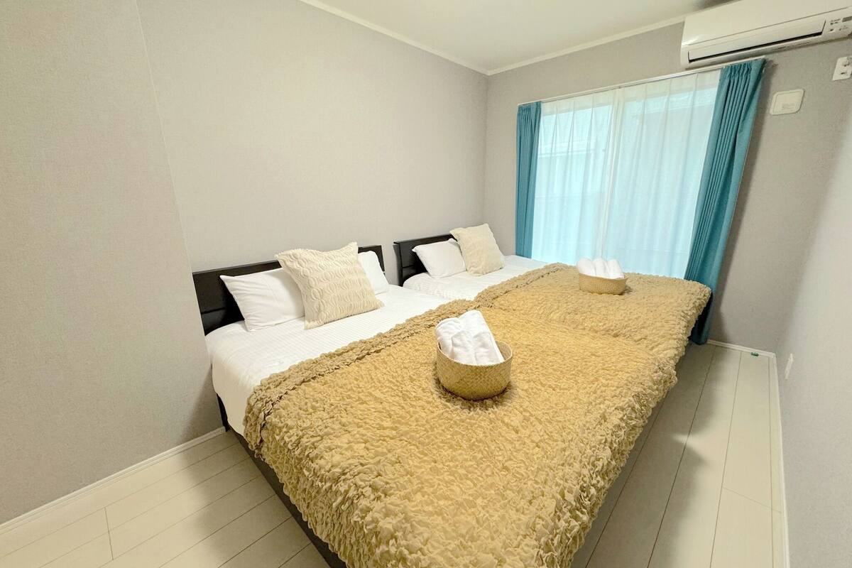 4 chambres, fer et planche à repasser, Wi-Fi gratuit, draps fournis