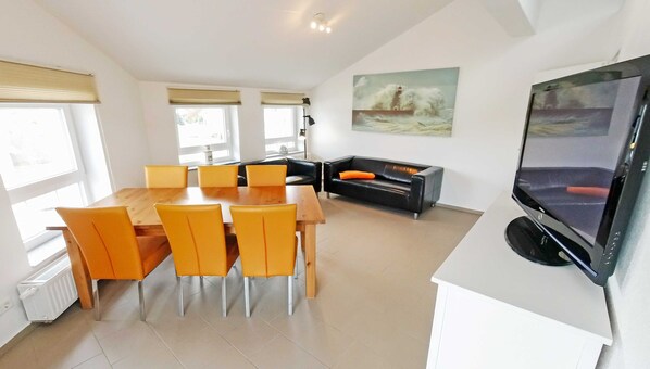 Dining - 10 Ferienwohnung Ida mit Balkon und Strandkorb - Appartementhaus Ida im Ostseebad (Sellin)