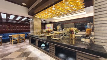 Petit déjeuner buffet
