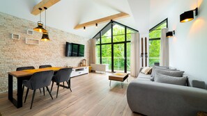 Apartment (3117) | Living area | TV - Sun & Snow Resort Karkonosze (Szklarska Poreba)