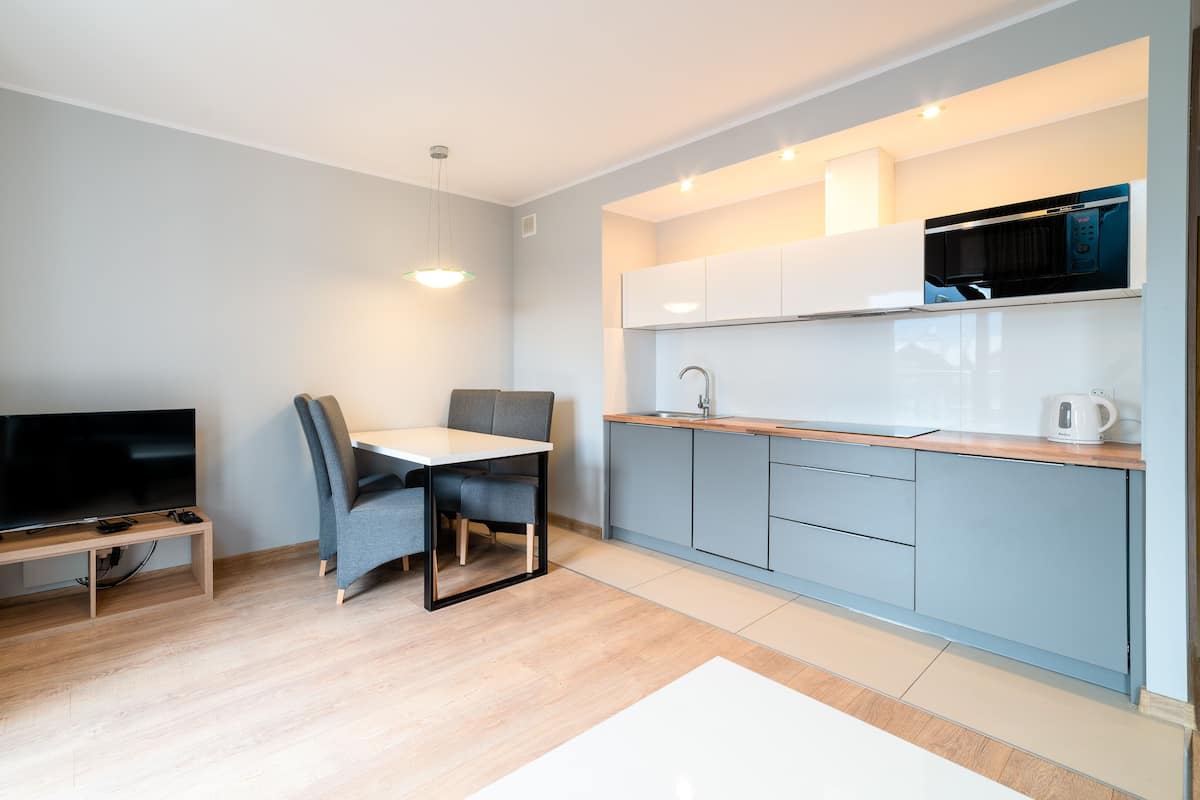 Apartment (3055) | Living area | TV