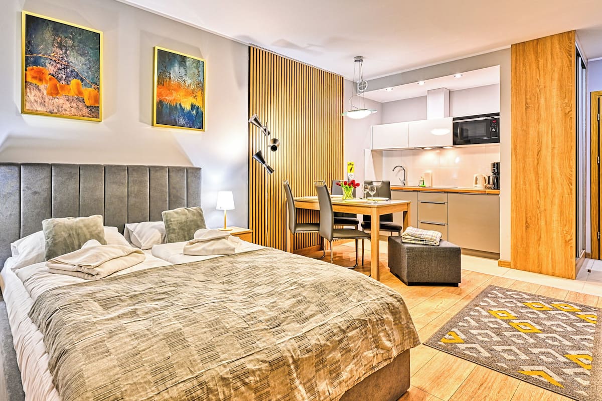 Apartment (3043) | Wohnbereich | Fernseher