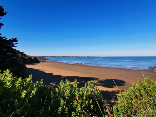 Gite Grande marée - house for 6 to 8 people, close to beaches and shops