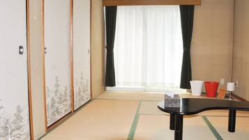 Individually decorated, individually furnished, free WiFi, bed sheets