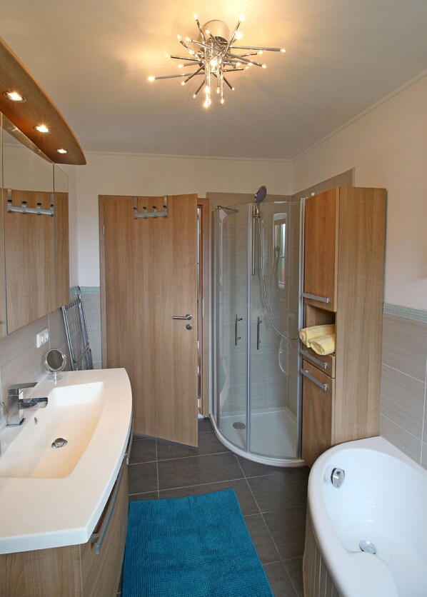 Bathroom - Ferienwohnung Wandl (Bad Griesbach im Rottal)