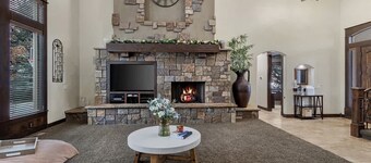 Entertainment Castle With Theatre Room!
