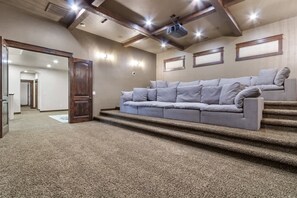 Interior - Entertainment Castle With Theatre Room! (Meridian)