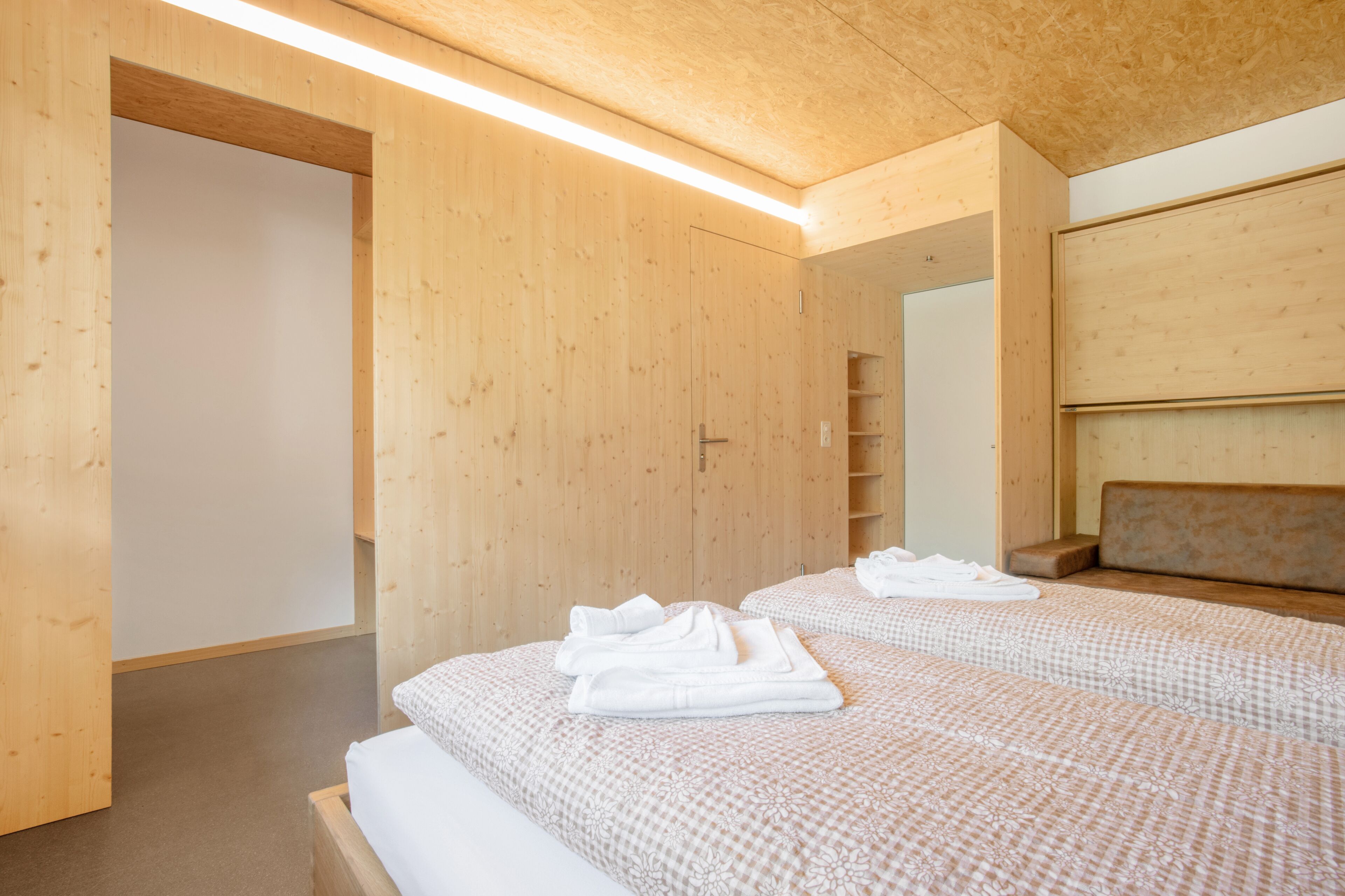 Double Room | Hypo-allergenic bedding, free WiFi, bed sheets