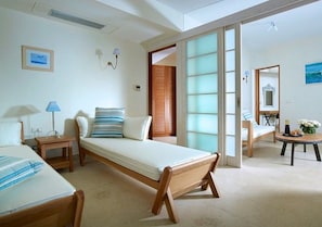 2 chambres, fer et planche à repasser, Wi-Fi gratuit, draps fournis