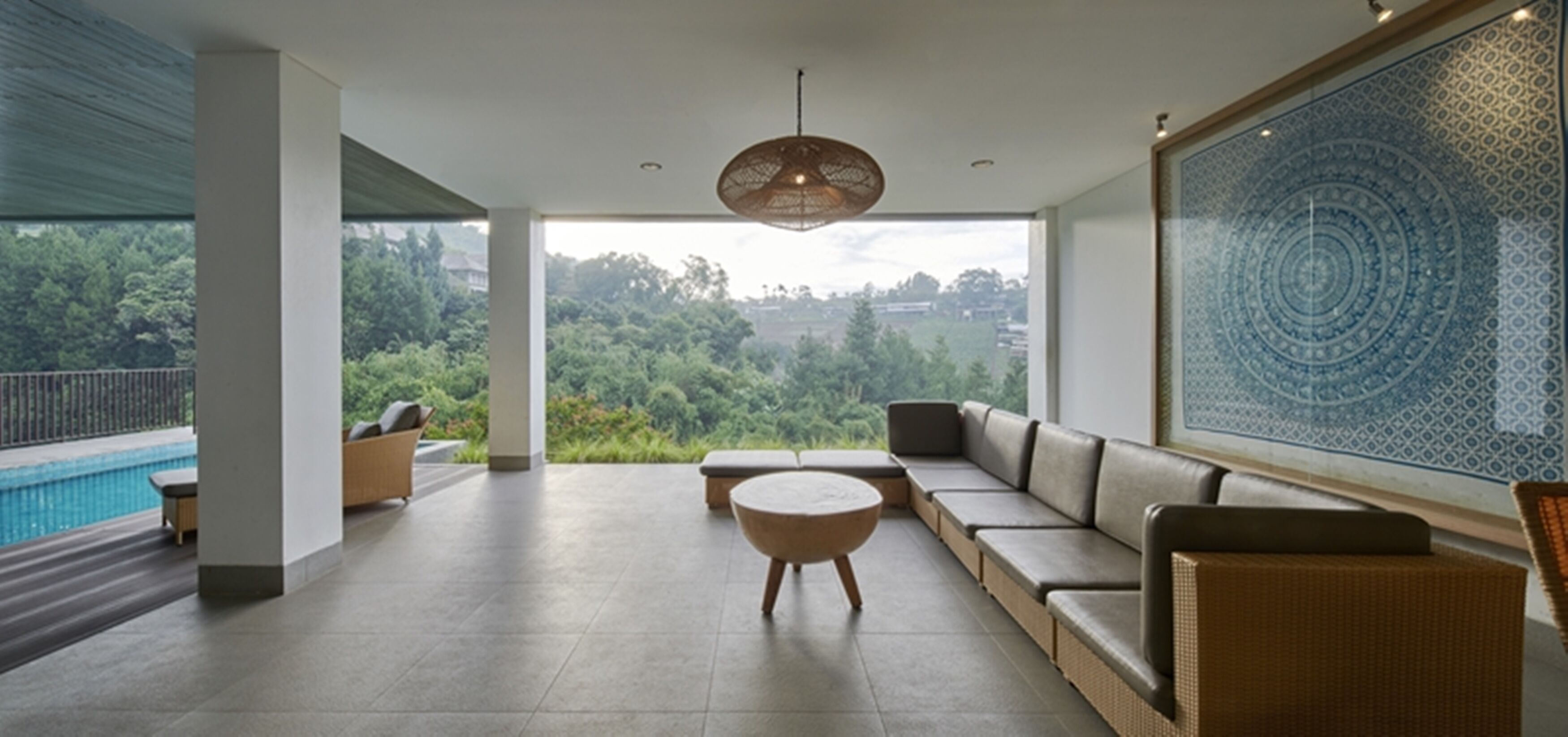 Family Villa | Ruang tamu | 32 inci televisyen LCD dengan satelit, TV, pemain DVD