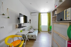 Basic Apartment | Living area | TV - Apartments Bulovic (Split)