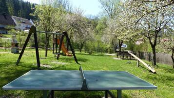 Außen-Kinderspielplatz