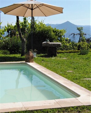 Piscina a l'aire lliure