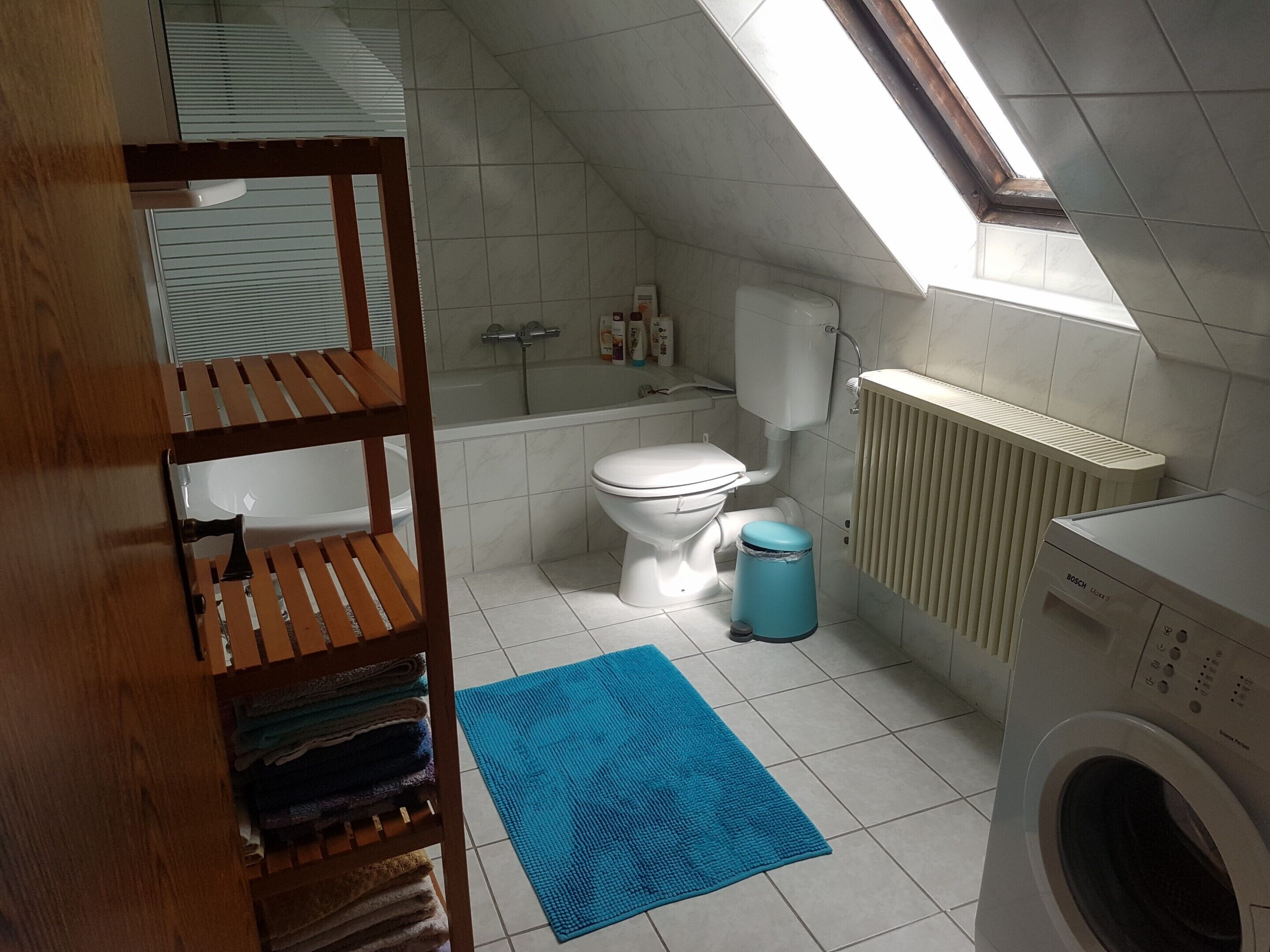 Apartment, 3 Schlafzimmer | Badezimmer | Badewanne, Handtücher, Toilettenpapier