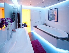 Bathroom - Ferienhaus - die710 (Rothenburg ob der Tauber)