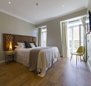1 bedroom, free WiFi, bed sheets - Bairro Alto Suites - Double Room with Private Ensuite Bathroom (Lisbon)