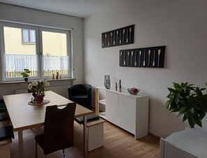 Apartment, 5 Bedrooms (Schmück) | Bed sheets - Ferienwohnungen Stadler (Roedental)