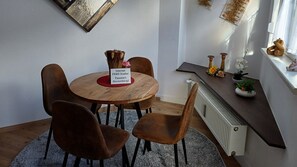 Apartment, 5 Bedrooms (Schmück) | Bed sheets - Ferienwohnungen Stadler (Roedental)