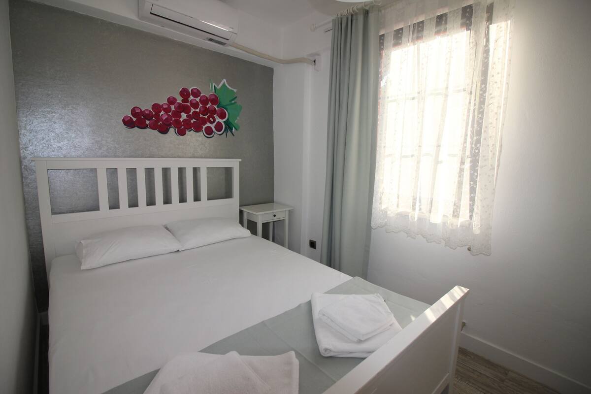 Habitación Deluxe | Minibar, escritorio y wifi gratis