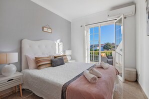 5 habitaciones, tabla de planchar con plancha y wifi gratis 