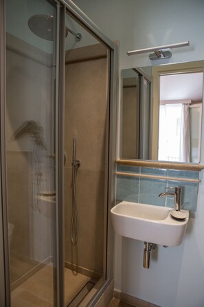 Chambre Double | Salle de bain