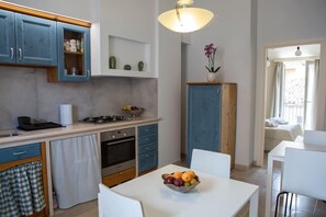 Gratis frukost enligt egen beställning varje dag