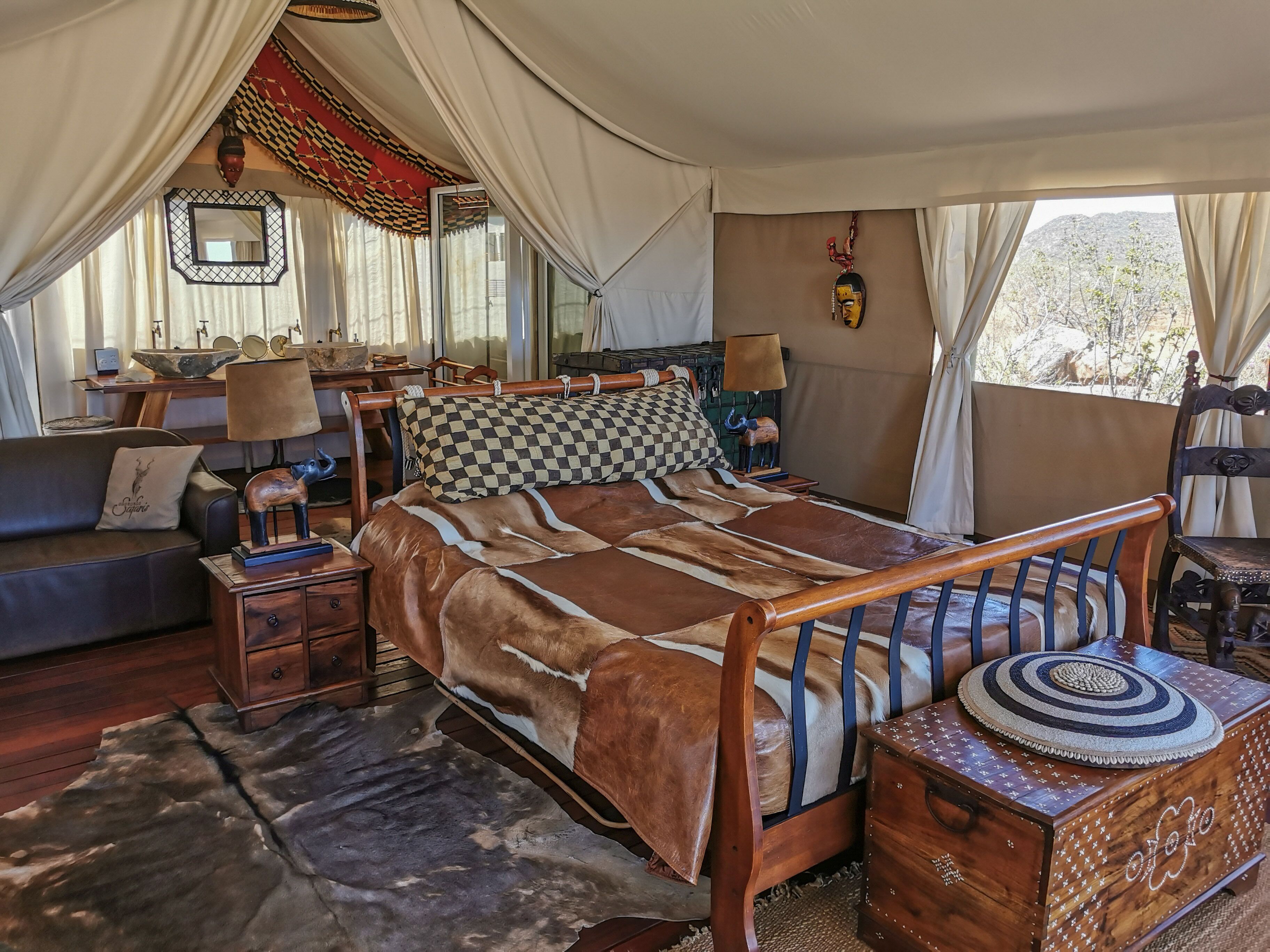 Luxury Tent | Premium bedding, individually decorated, individually furnished