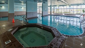 Piscine intérieure, piscine chauffée