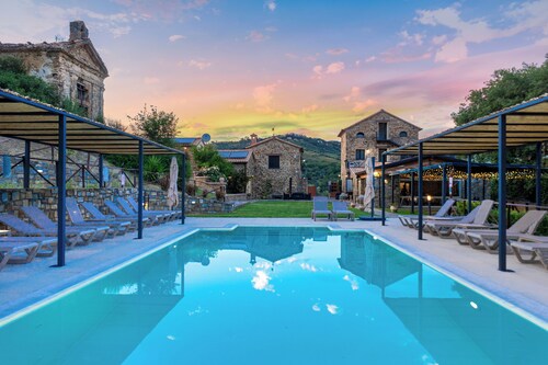 Le Querce Farmhouse