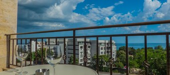 1-bedroom luxurious FLAT- 4 People-Private Complex 15