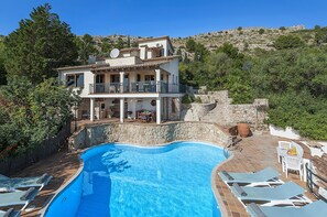 Pool - Exclusive Casa Mir located in 'el Vila' with Pool & with all amenities (Puerto Pollensa)