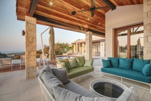Terrace/patio - Villa Elea, New Deluxe Golf Villa in Aphrodite Hills - 6 Bedrooms, 7 Bathrooms. (Kouklia)