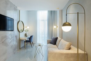 Duplex suite (Amethyst) | 거실 | 평면 TV