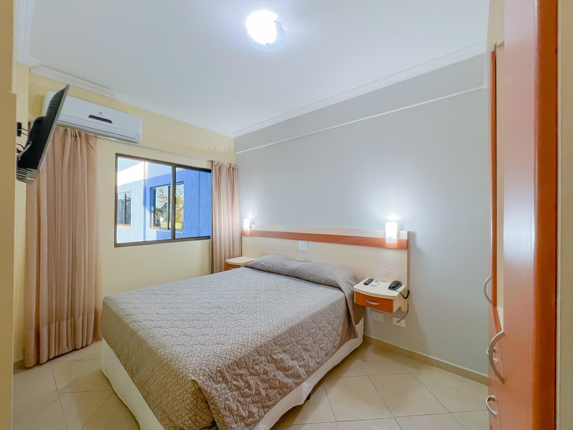 Minibar, in-room safe, blackout drapes, free WiFi