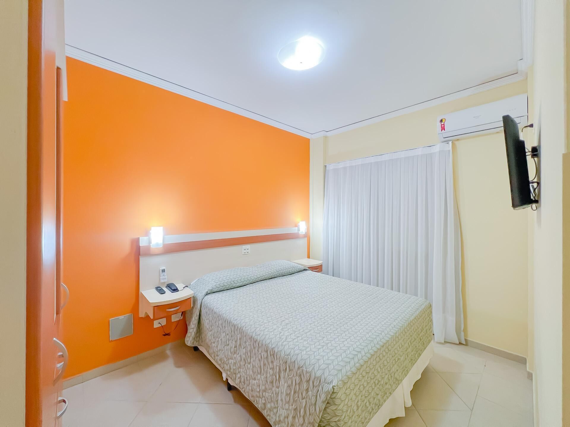 Minibar, in-room safe, blackout drapes, free WiFi