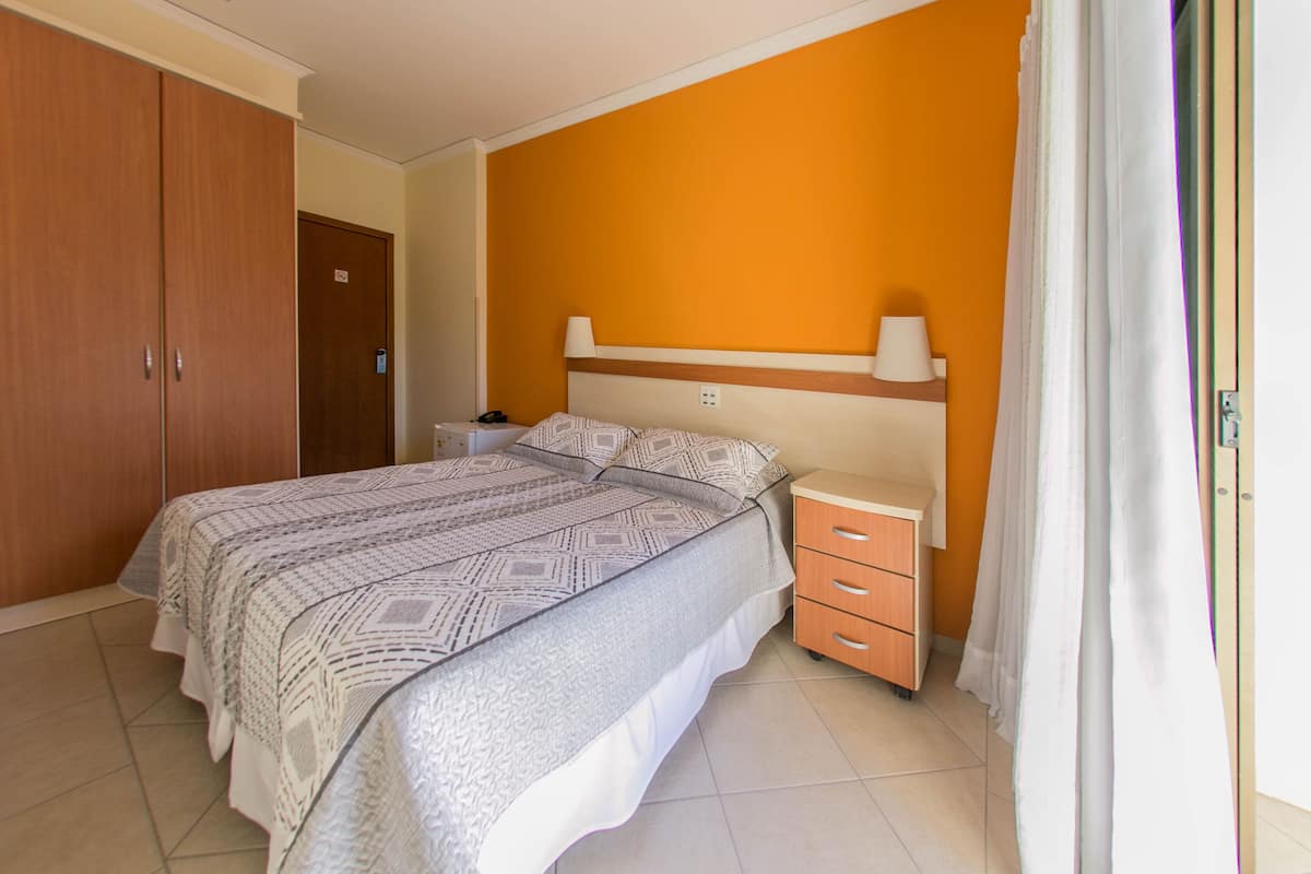 Traditionele Twin kamer | 1 slaapkamer, een minibar, een kluis op de kamer