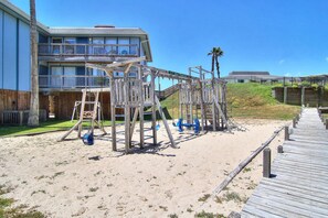 Children's area - Beach Access! Heated Community Pool! (Port Aransas)