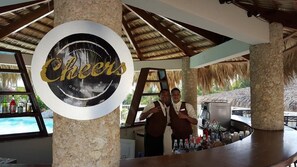 Interior - Now Is The Time (Puerto Plata)