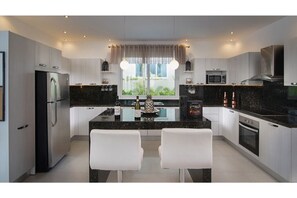 Villa (3 Bedrooms) | Interior