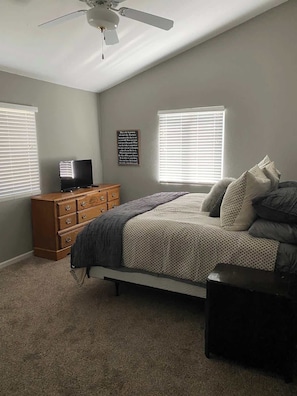 3 habitaciones, tabla de planchar con plancha y wifi