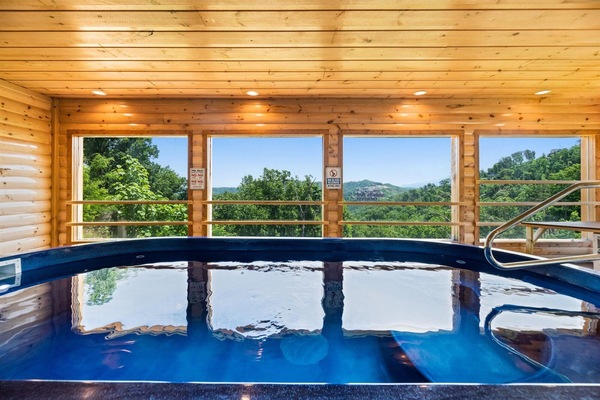 Innenpool, Außenpool