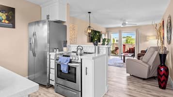 Fridge, microwave, oven, stovetop